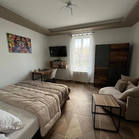 Studio 54 Compiegne Bagian luar foto