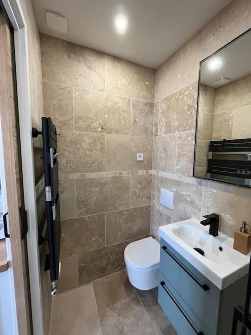 Studio 54 Compiegne Bagian luar foto